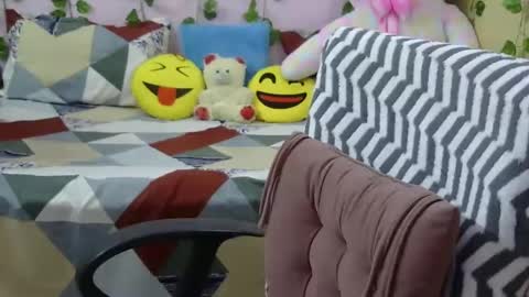 sweet_shivani online show from February 15, 4:14 am