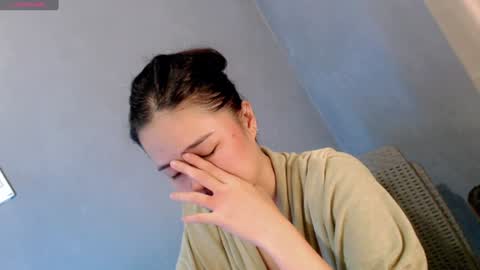 Leah online show from January 9, 11:58 am