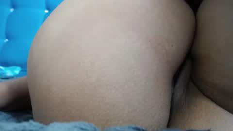Snapshot of sweet_skylove_ chatting on January 2, 6:56 pm Adriana online show from January 2, 6:56 pm