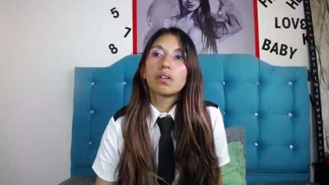 Snapshot of sweet_skylove_ chatting on September 14, 4:17 pm Adriana online show from September 14, 4:17 pm