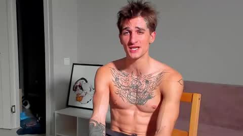 sweet_smith8 online show from January 13, 5:23 pm