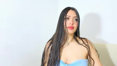 sweet_sophie_7 online show from October 4, 4:54 am