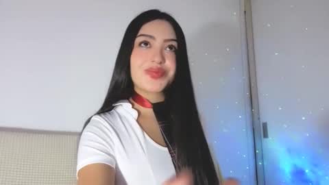 sweet_sophie_7 online show from March 14, 3:45 am