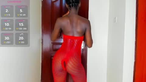 sweet_squirter254 online show from April 5, 7:22 pm