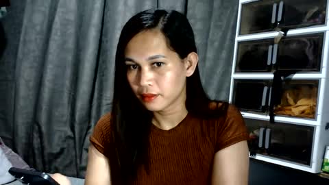 HI IM MONA AND IM YOUR NEXT WIFE online show from July 23, 2:09 am