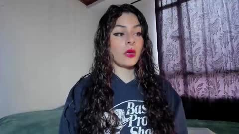 sweet_tattoolady online show from January 15, 12:10 pm