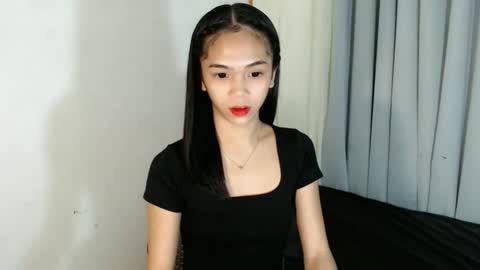 sweet_tyla online show from April 4, 4:15 pm