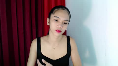 sweet_tyla online show from April 16, 6:58 am