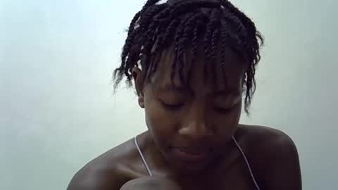 Princess vee online show from March 7, 2:25 pm