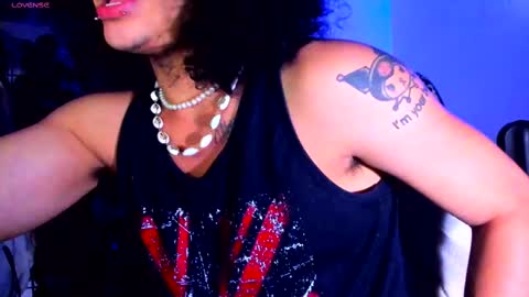 Steven independent model online show from February 24, 7:11 am