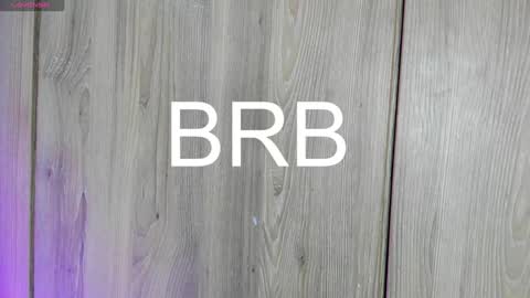 JULIETA     I connect from Monday to Saturday from 10am to 5pm NEW YORK TIME. online show from January 15, 7:34 pm