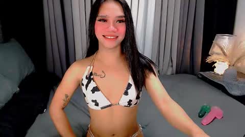 bea takashi  online show from October 15, 2:39 pm