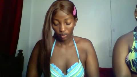 Snapshot of sweet_zuri3 chatting on November 3, 2:24 am zuri online show from November 3, 2:24 am