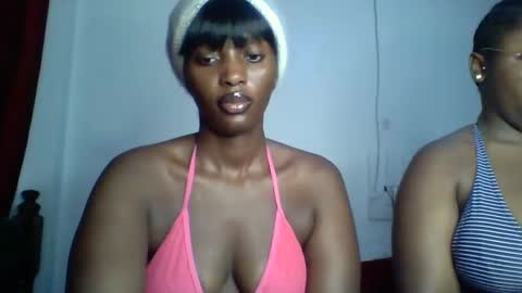 Snapshot of sweet_zuri3 chatting on November 14, 2:21 am zuri online show from November 14, 2:21 am