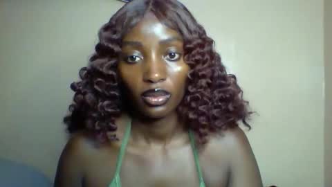 Snapshot of sweet_zuri3 chatting on May 19, 8:31 am zuri online show from May 19, 8:31 am