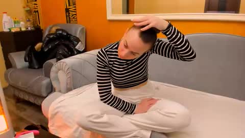 Snapshot of sweetale3 chatting on November 17, 8:47 pm Ale online show from November 17, 8:47 pm