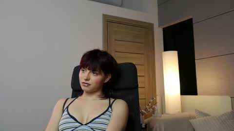 Sweet Amelia online show from April 11, 7:51 pm
