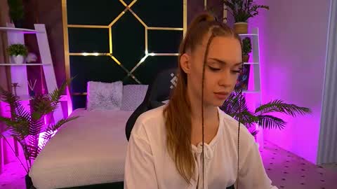 SweetAngellic online show from October 12, 2:27 pm