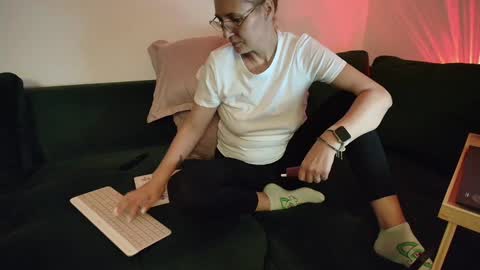 Ania online show from February 8, 8:32 pm