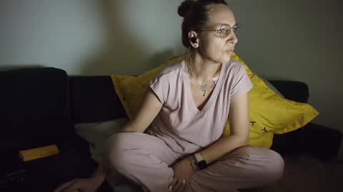 Ania online show from March 8, 10:45 pm