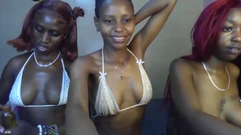 Sweetbaby 30 online show from April 6, 3:15 am