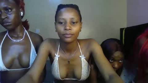 Sweetbaby 30 online show from April 11, 2:38 am