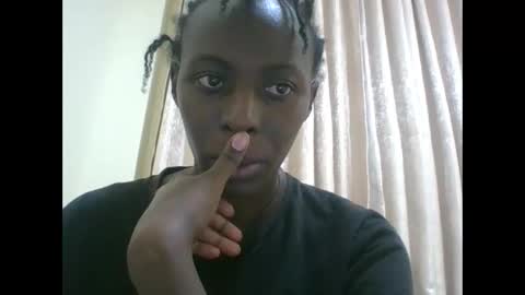 Snapshot of sweetbellah1 chatting on May 18, 6:47 pm Sweetgul online show from May 18, 6:47 pm