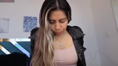 Cinthia online show from October 7, 12:57 pm