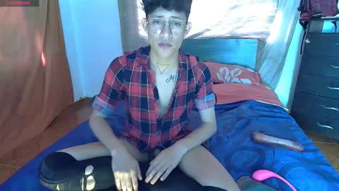 Cameron Alejandro online show from September 27, 6:02 pm