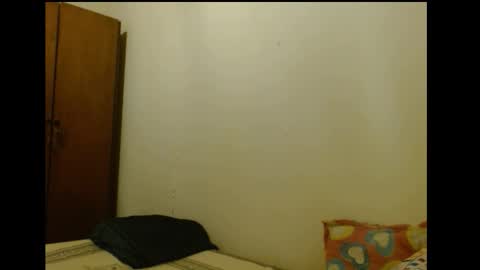 sweetcalm_ online show from March 9, 3:10 am