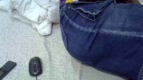 Snapshot of sweetcammilla chatting on October 19, 7:31 am sweetcammilla online show from October 19, 7:31 am