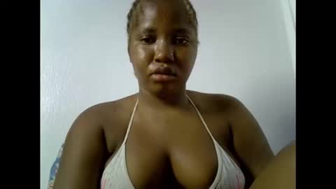 sweetcoochiex online show from March 18, 5:32 am