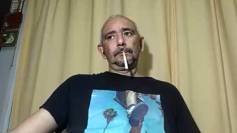 Snapshot of sweetcuervo chatting on April 20, 3:42 am sweetcuervo independent model online show from April 20, 3:42 am