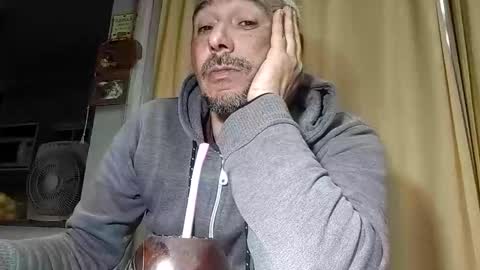 Snapshot of sweetcuervo chatting on May 17, 5:05 am sweetcuervo independent model online show from May 17, 5:05 am