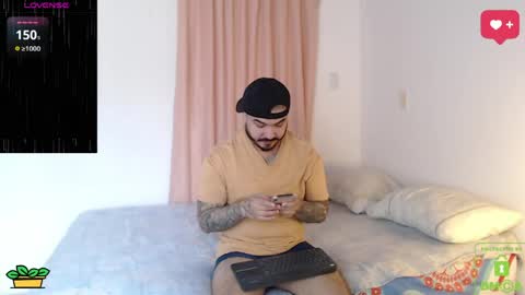         online show from May 31, 2:46 pm