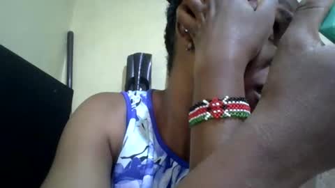 sweetdiva2012 online show from October 29, 7:21 am