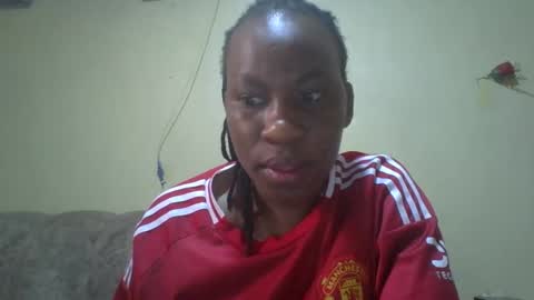 sweetdiva2012 online show from March 14, 4:18 am