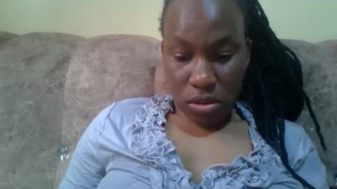 sweetdiva2012 online show from March 27, 7:03 am