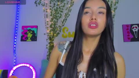 Sweet  online show from July 10, 6:50 am