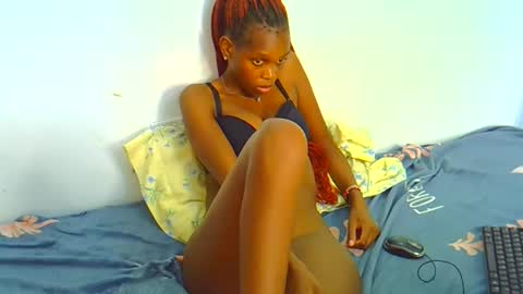 sweetebony123 online show from November 12, 7:03 pm