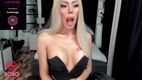 CANDACE online show from October 10, 7:57 pm