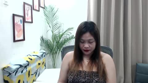 Snapshot of sweetestsmile_ chatting on January 8, 1:21 am Khaye online show from January 8, 1:21 am