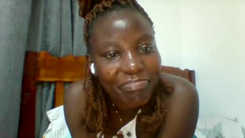 Snapshot of sweetfel chatting on February 19, 8:49 pm sweetfel online show from February 19, 8:49 pm