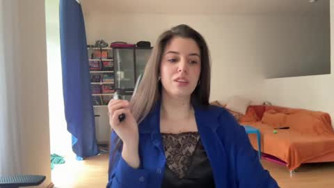 Joanna online show from May 9, 8:52 am