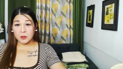 GoddessAira4uTS online show from January 6, 12:13 pm