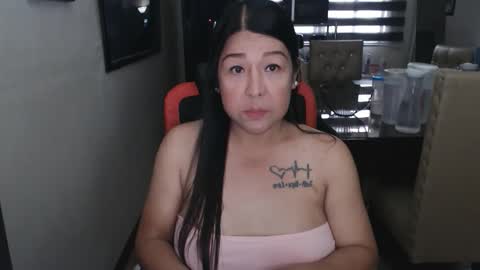 GoddessAira4uTS online show from April 1, 9:43 am