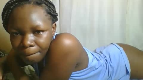 Snapshot of sweetgal2025 chatting on May 24, 7:02 am EUNICE online show from May 24, 7:02 am