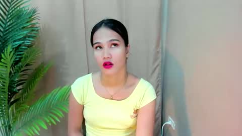 sweetgirl_latina143 online show from September 18, 6:26 am