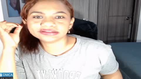 Snapshot of sweetgirlm_ chatting on January 19, 5:37 am Any online show from January 19, 5:37 am
