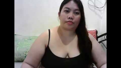 Fuck my boobs69 online show from November 25, 5:35 pm
